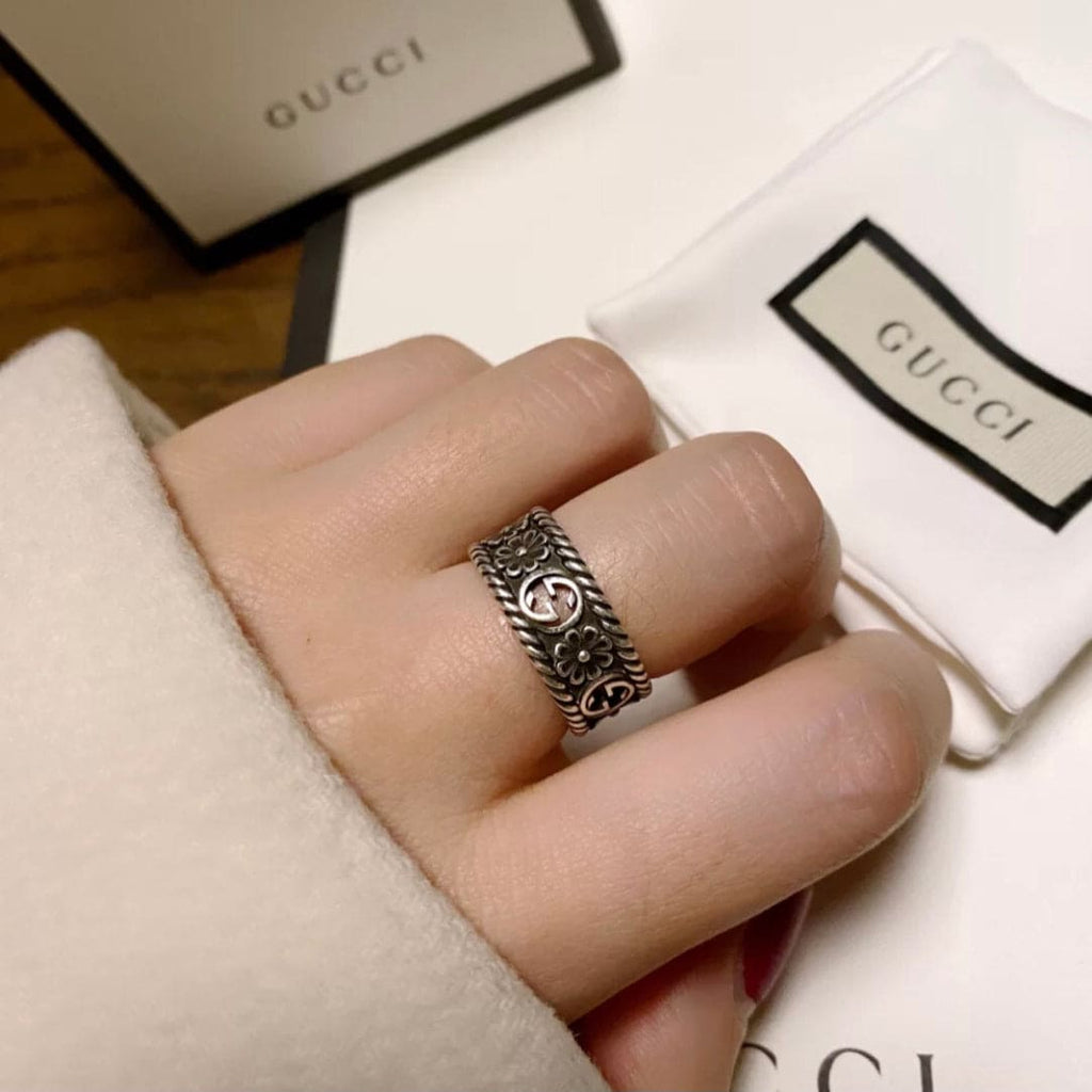 Double Gucci Aged Sterling Silver Interlocking Gucci Flower Ring