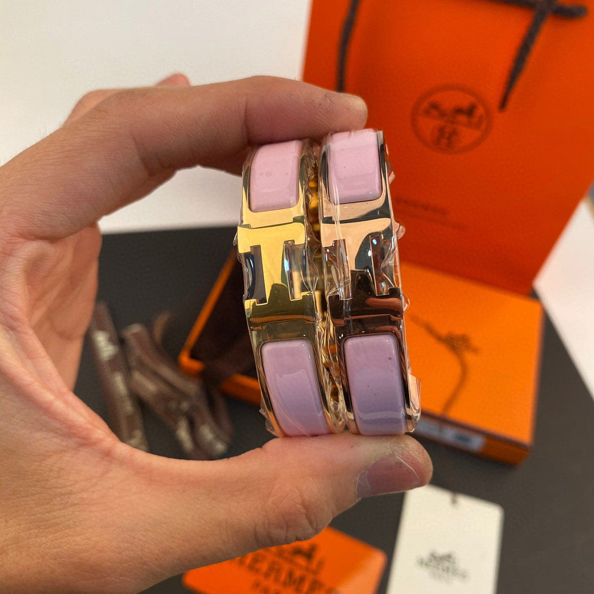 18K Clic Hermes Pink Bracelet