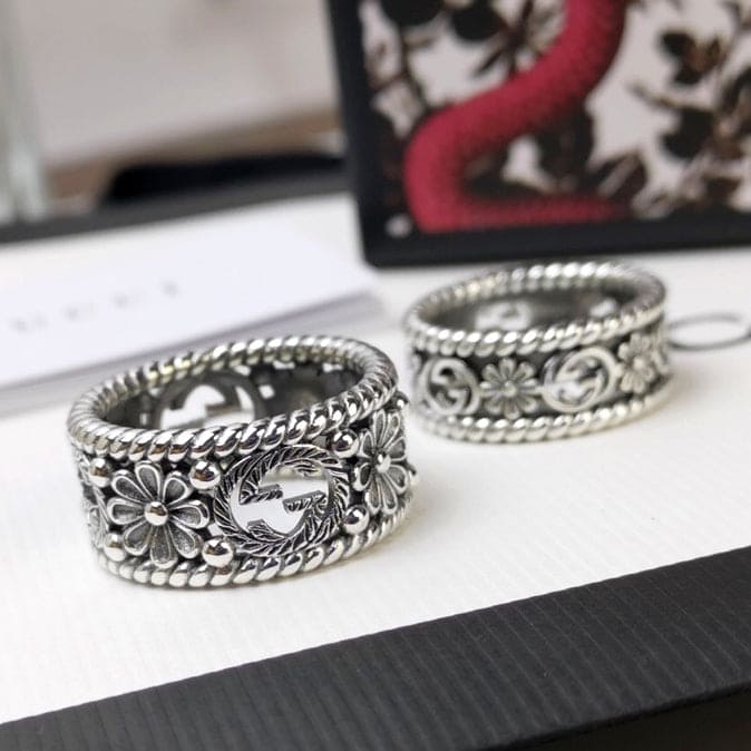 Double Gucci Interlocking Gucci Flowers Ring
