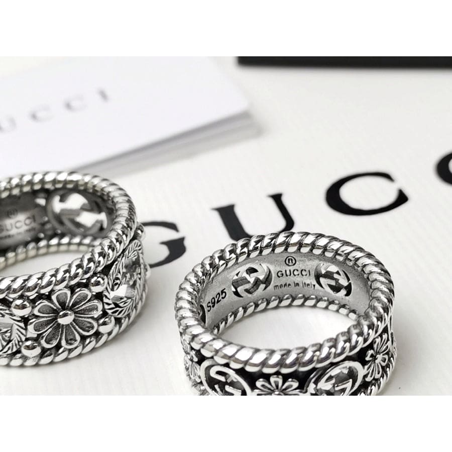Double Gucci Interlocking Gucci Flowers Ring