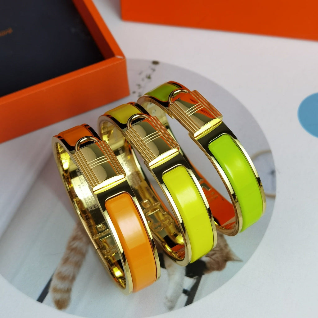 18K Clic Cadenas Yellow Hermes Bracelet