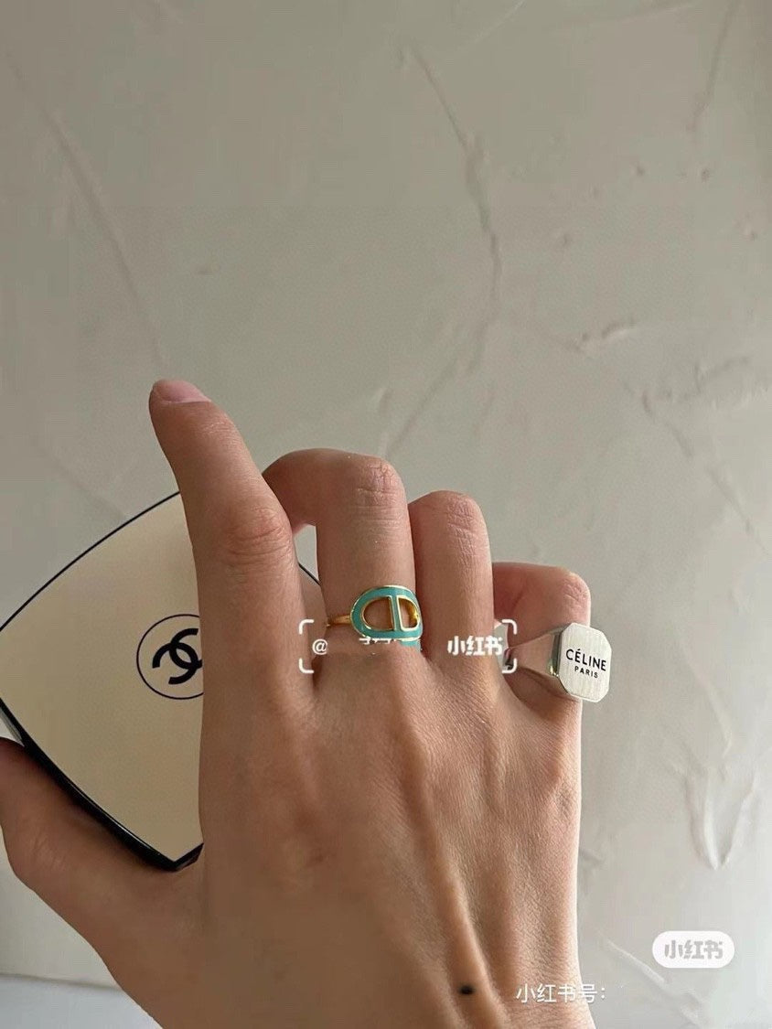 18K Celine Vintage Ring