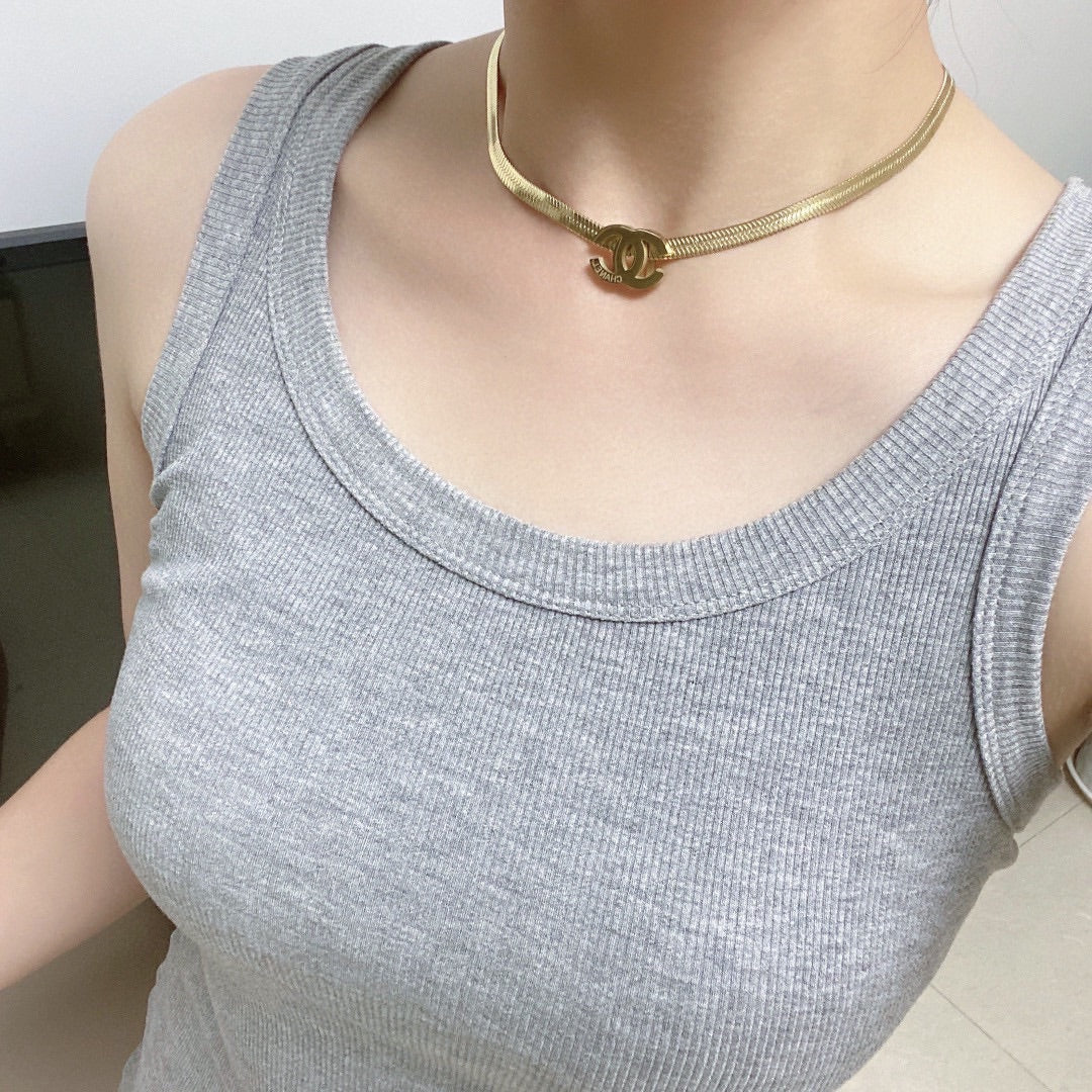 18K  Chanel Gold Chain Choker Necklace