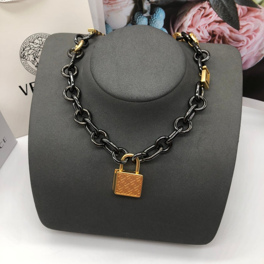 18K Ver Celine Chain Necklace