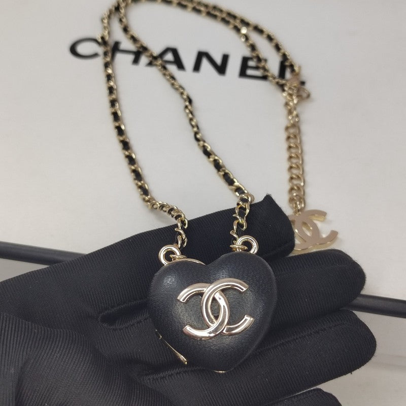 18K  Chanel Black Heart Gold Necklace