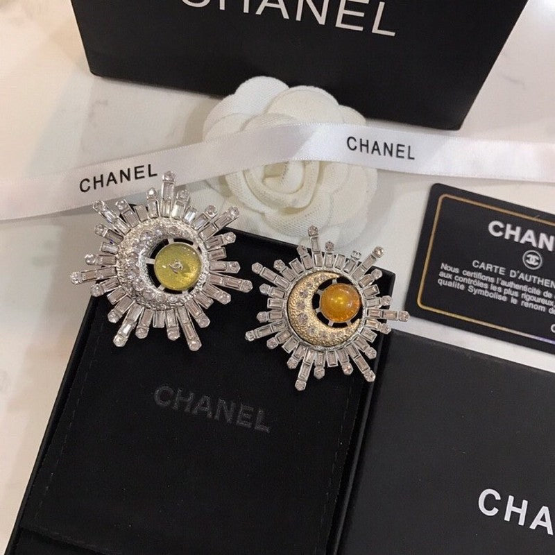 18K  Chanel Crystal Brooch