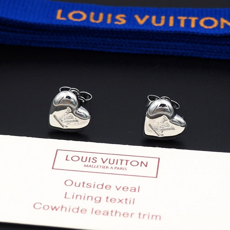 18K Louis Vuitton Heart Earrings