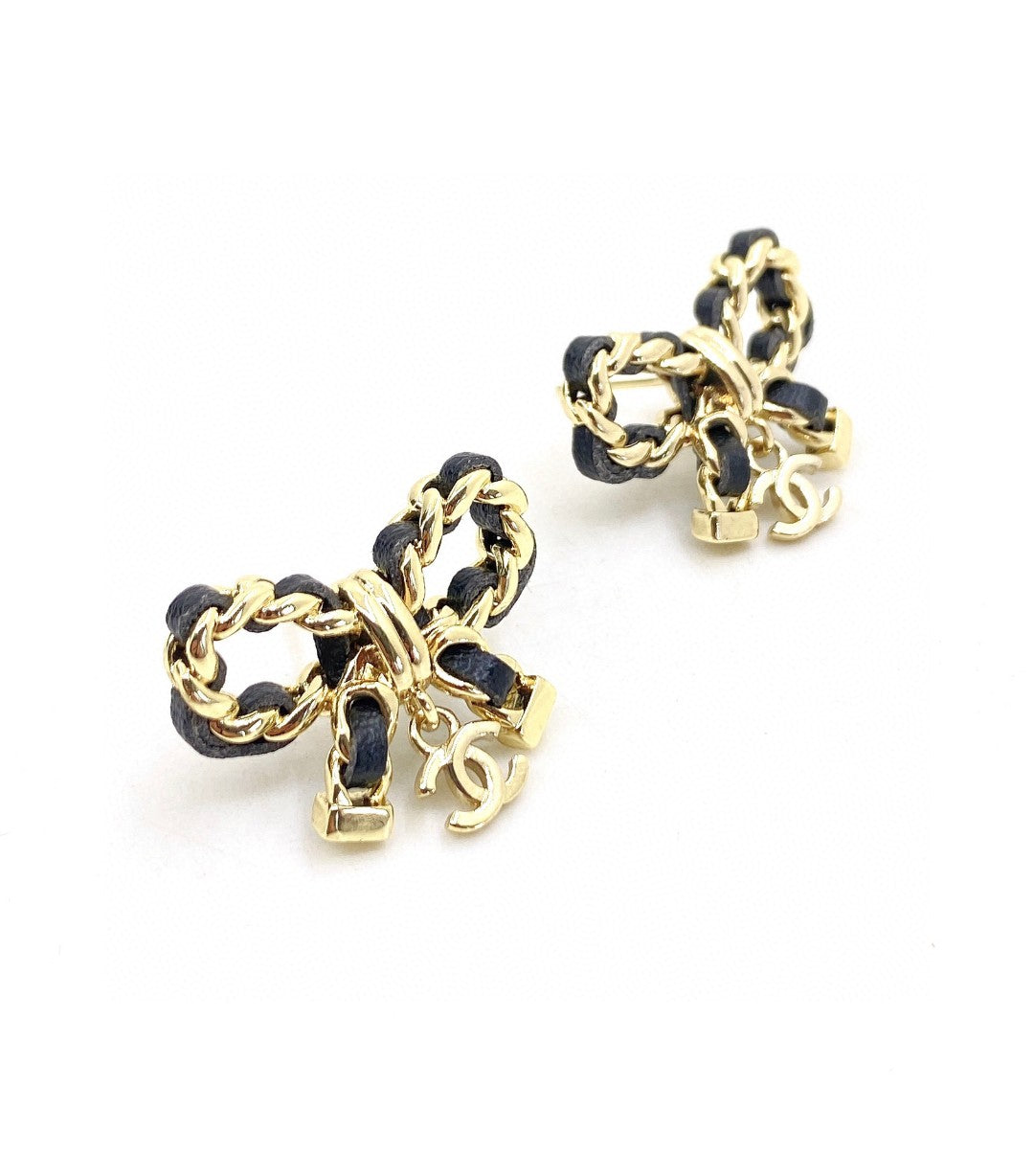 18K  Chanel Bow Tie Strass Earrings