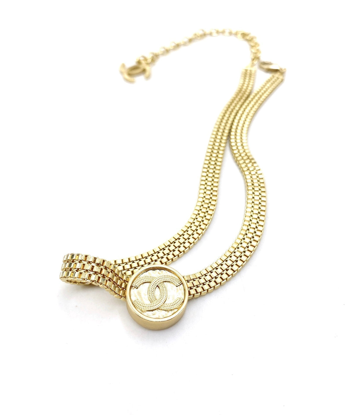 18K  Chanel Choker Chain Necklace