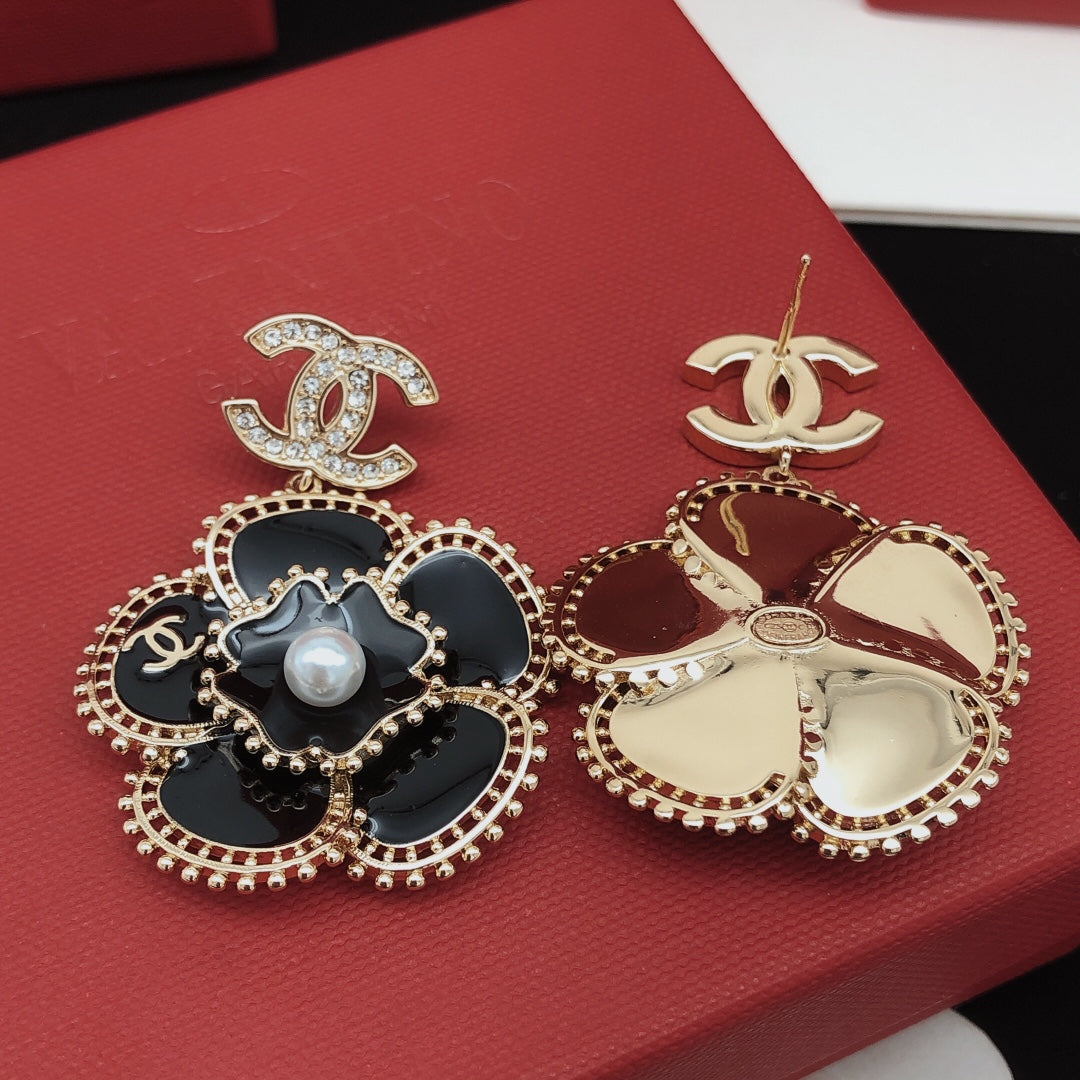 18K  Chanel Camellia Diamond Earrings