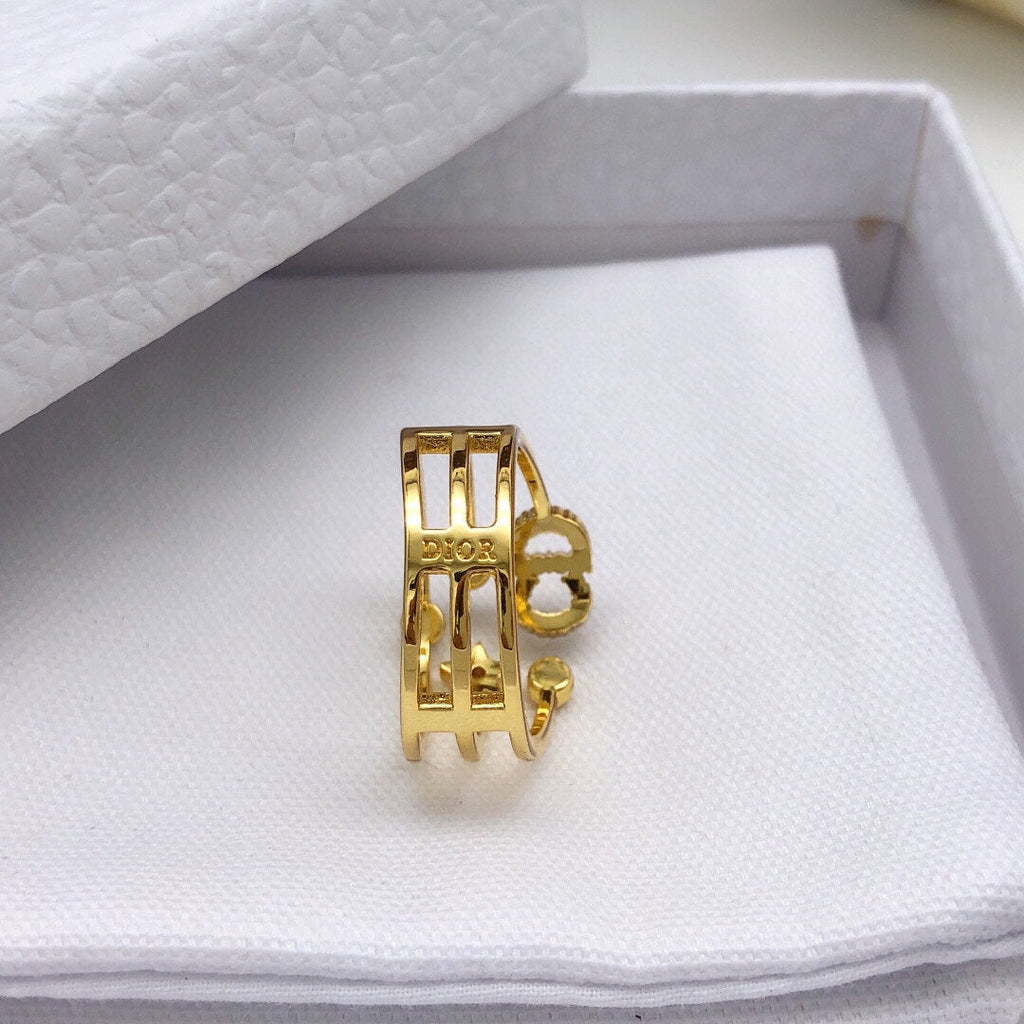 18K Dior Star Diamonds Ring