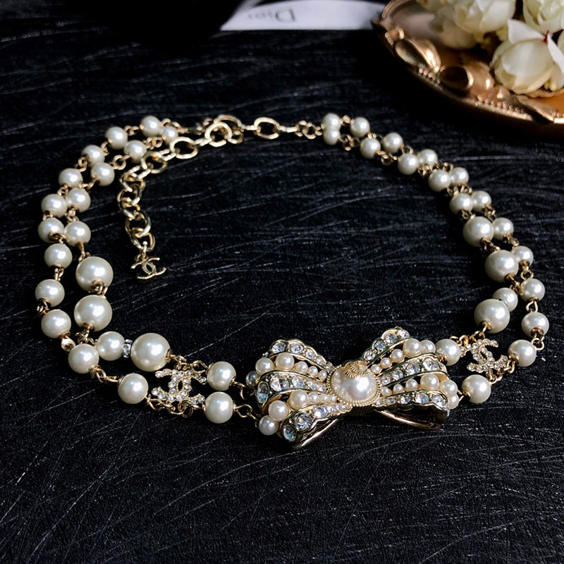 18K  Chanel Bow Choker Necklace